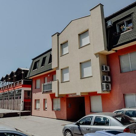 Apartman M5 Ðakovo المظهر الخارجي الصورة
