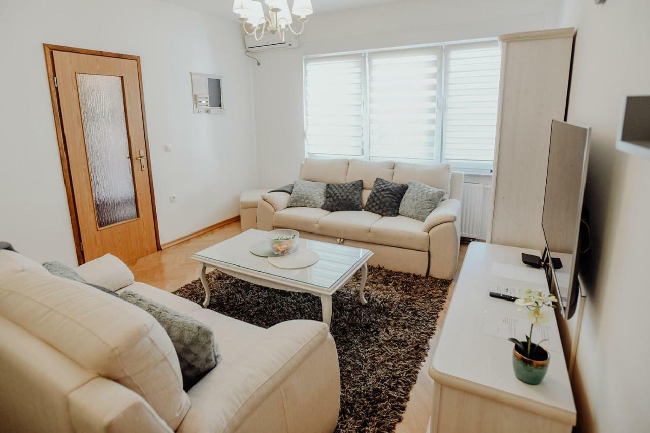 Apartman M5 Ðakovo المظهر الخارجي الصورة